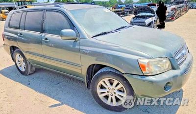 Czwarte zdjęcie samochodu z boku: 2007 TOYOTA HIGHLANDER HYBRID VIN:JTEGW21A570018676 - miniatura