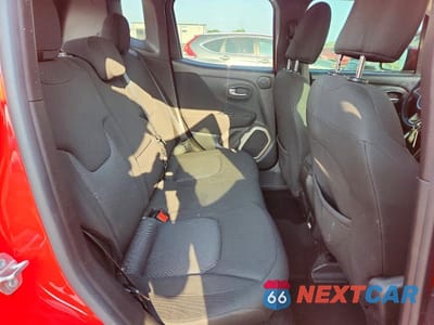 Zdjęcie 10 z 13 samochodu: 2015 JEEP RENEGADE LATITUDE VIN:ZACCJBBT9FPC23749 - miniatura