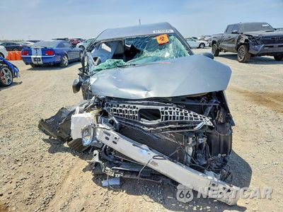 Piąte zdjęcie samochodu w środku: 2014 TOYOTA PRIUS V TWO VIN:JTDZN3EUXE3303086 - miniatura