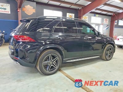 Trzecie zdjęcie samochodu z tyłu: 2022 MERCEDES-BENZ GLE 350 4MATIC VIN:4JGFB4KB1NA819929 - miniatura
