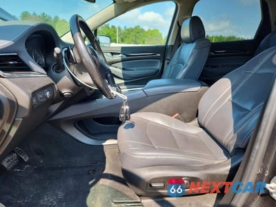 Zdjęcie 7 z 13 samochodu: 2018 BUICK ENCLAVE PREMIUM VIN:5GAEVBKW9JJ168124 - miniatura