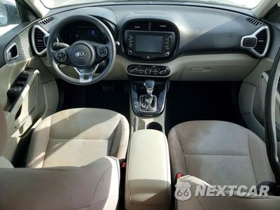 Zdjęcie 8 z 12 samochodu: 2020 KIA SOUL LX VIN:KNDJ23AU0L7733971 - miniatura
