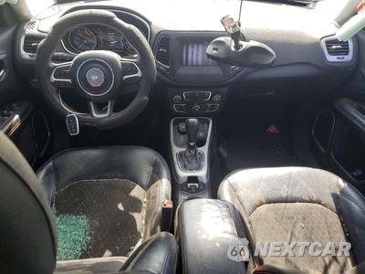 Zdjęcie 8 z 13 samochodu: 2018 JEEP COMPASS LATITUDE VIN:3C4NJDBB2JT108097 - miniatura
