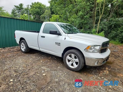 Czwarte zdjęcie samochodu z boku: 2022 RAM 1500 CLASSIC TRADESMAN VIN:3C6JR6DG2NG347067 - miniatura