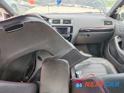 Zdjęcie 8 z 12 samochodu: 2017 VOLKSWAGEN JETTA GLI VIN:3VW4T7AJ3HM337857 - miniatura