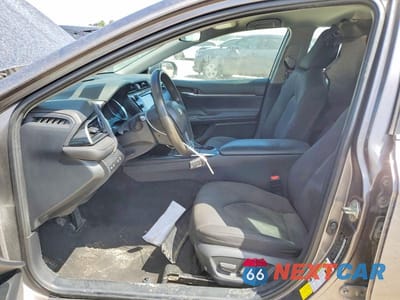 Zdjęcie 7 z 12 samochodu: 2020 TOYOTA CAMRY LE VIN:4T1C11AK8LU329912 - miniatura