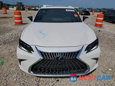 Piąte zdjęcie samochodu w środku: 2023 LEXUS ES 300H ULTRA LUXURY VIN:58AFA1C1XPU032382 - miniatura