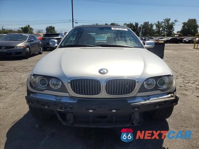 Piąte zdjęcie samochodu w środku: 2004 BMW 325 CI VIN:WBABW33414PL30487 - miniatura
