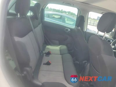 Zdjęcie 11 z 13 samochodu: 2015 FIAT 500L EASY VIN:ZFBCFABH2FZ036283 - miniatura