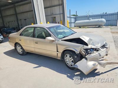 Czwarte zdjęcie samochodu z boku: 2001 TOYOTA CAMRY CE VIN:4T1BG22K71U772502 - miniatura