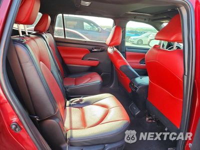 Zdjęcie 11 z 13 samochodu: 2023 TOYOTA HIGHLANDER XSE VIN:5TDKDRAH5PS513810 - miniatura