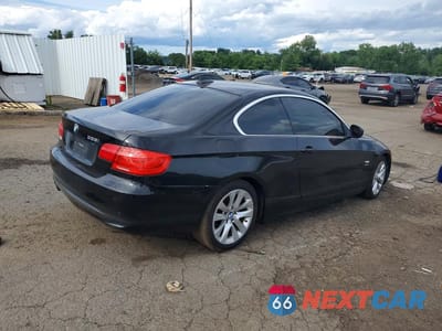 Trzecie zdjęcie samochodu z tyłu: 2011 BMW 328 XI SULEV VIN:WBAKF5C54BE586684 - miniatura