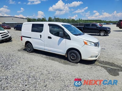 Czwarte zdjęcie samochodu z boku: 2016 NISSAN NV200 DELIVERY VAN VIN:3N6CM0KN7GK699248 - miniatura
