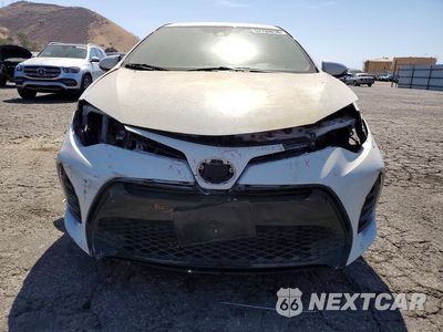 Piąte zdjęcie samochodu w środku: 2017 TOYOTA COROLLA SE VIN:5YFBURHE2HP722248 - miniatura