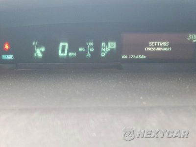 Zdjęcie 9 z 12 samochodu: 2010 TOYOTA PRIUS II VIN:JTDKN3DU1A0018548 - miniatura