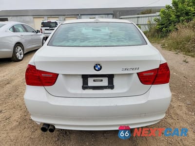 Zdjęcie 6 z 12 samochodu: 2011 BMW 328 I VIN:WBAPH7C57BE850556 - miniatura