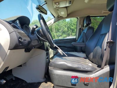 Zdjęcie 7 z 13 samochodu: 2015 CHRYSLER TOWN & COUNTRY TOURING VIN:2C4RC1BG5FR696559 - miniatura