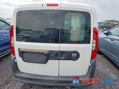 Zdjęcie 6 z 12 samochodu: 2016 RAM PROMASTER CITY VIN:ZFBERFAT8G6B55075 - miniatura