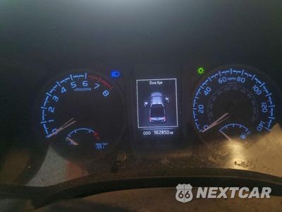 Zdjęcie 9 z 12 samochodu: 2017 TOYOTA TACOMA TRD PRO VIN:5TFCZ5AN8HX084663 - miniatura