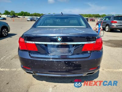 Zdjęcie 6 z 12 samochodu: 2012 BMW 750 LXI VIN:WBAKC8C54CC436680 - miniatura