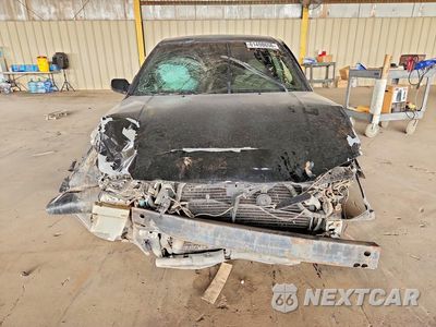 Piąte zdjęcie samochodu w środku: 2001 TOYOTA CAMRY LE VIN:4T1BG22K41U042823 - miniatura
