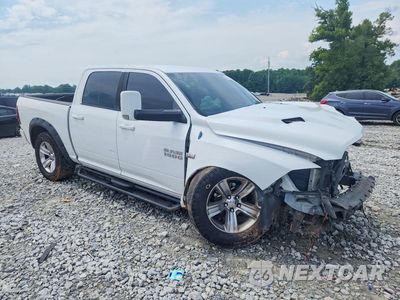 Czwarte zdjęcie samochodu z boku: 2013 RAM 1500 SPORT VIN:1C6RR7MT5DS642094 - miniatura