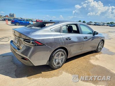 Trzecie zdjęcie samochodu z tyłu: 2026 NISSAN SENTRA S VIN:3N1AB9BV3TY226722 - miniatura