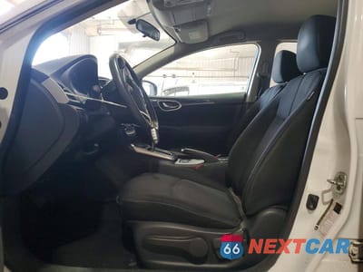 Zdjęcie 7 z 12 samochodu: 2016 NISSAN SENTRA SR VIN:3N1AB7AP7GY271563 - miniatura