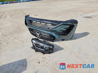 Zdjęcie 13 z 14 samochodu: 2025 MERCEDES-BENZ GLC 350E VIN:W1NKM5GB9SF357106 - miniatura