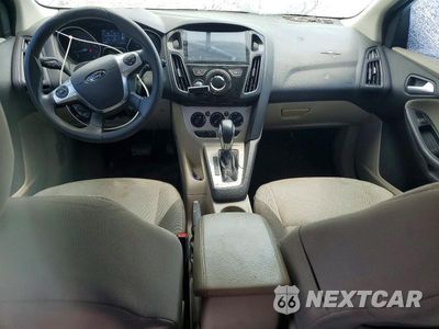 Zdjęcie 8 z 12 samochodu: 2014 FORD FOCUS SE VIN:1FADP3K24EL317661 - miniatura