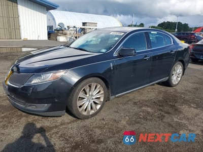 2014 LINCOLN MKS 1LNHL9FT3EG600067 - główne zdjęcie licytacji z USA - miniatura