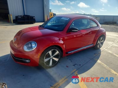 2012 VOLKSWAGEN BEETLE TURBO 3VWVA7AT9CM607131 - główne zdjęcie licytacji z USA - miniatura