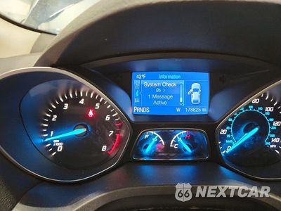 Zdjęcie 9 z 13 samochodu: 2015 FORD ESCAPE SE VIN:1FMCU9GX4FUB39182 - miniatura