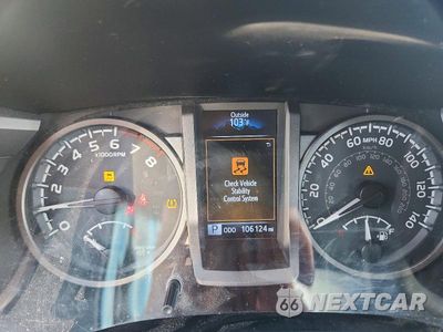 Zdjęcie 9 z 11 samochodu: 2019 TOYOTA TAC DBL 4X4 LTD VIN:5TFCZ5AN6KX204886 - miniatura