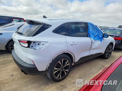 Trzecie zdjęcie samochodu z tyłu: 2022 FORD ESCAPE SE VIN:1FMCU0G66NUB77840 - miniatura
