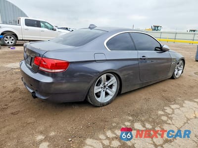 Trzecie zdjęcie samochodu z tyłu: 2007 BMW 335 I VIN:WBAWB73507P038685 - miniatura