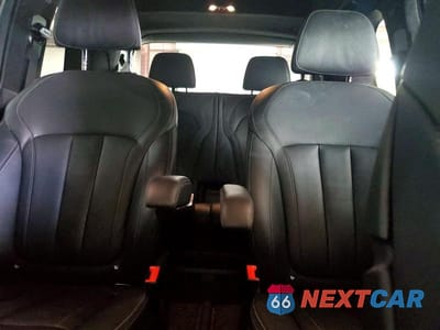 Zdjęcie 10 z 14 samochodu: 2021 BMW X7 XDRIVE40I VIN:5UXCW2C0XM9G83671 - miniatura