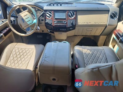Zdjęcie 8 z 12 samochodu: 2009 FORD F350 SUPER DUTY VIN:1FTWW31R49EA92706 - miniatura