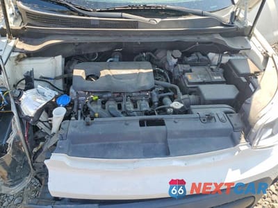 Zdjęcie 11 z 12 samochodu: 2017 KIA SOUL BASE VIN:KNDJN2A27H7471275 - miniatura