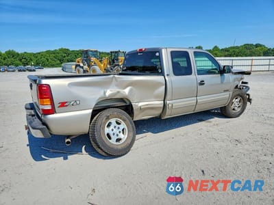 Trzecie zdjęcie samochodu z tyłu: 2000 CHEVROLET SILVERADO K1500 VIN:1GCEK19T3YE365838 - miniatura