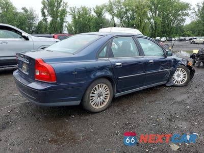 Trzecie zdjęcie samochodu z tyłu: 2004 VOLVO S80 VIN:YV1TS92D941355268 - miniatura
