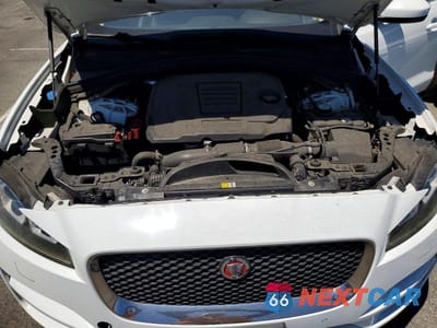 Zdjęcie 12 z 13 samochodu: 2019 JAGUAR F-PACE PRESTIGE VIN:SADCK2FX0KA398741 - miniatura