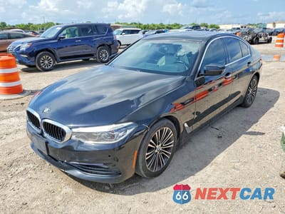 2017 BMW 540 I WBAJE5C3XHG913972 - główne zdjęcie licytacji z USA - miniatura