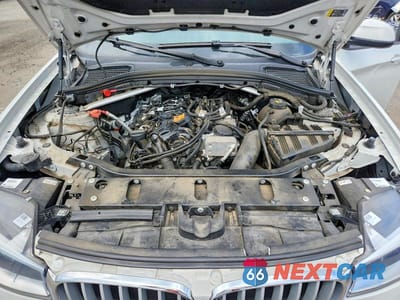 Zdjęcie 12 z 13 samochodu: 2017 BMW X3 XDRIVE28I VIN:5UXWX9C5XH0T07686 - miniatura