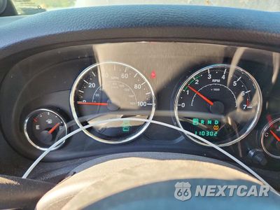 Zdjęcie 9 z 13 samochodu: 2014 JEEP WRANGLER UNLIMITED SAHARA VIN:1C4HJWEG2EL296556 - miniatura