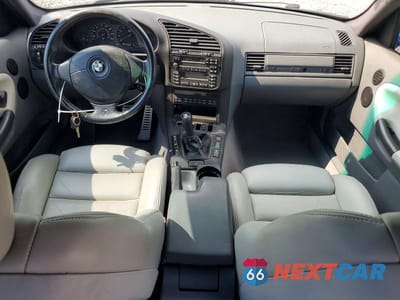Zdjęcie 8 z 12 samochodu: 1997 BMW M3 VIN:WBSCD9328VEE06133 - miniatura