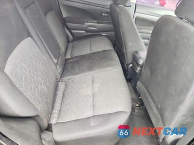 Zdjęcie 11 z 14 samochodu: 2021 MITSUBISHI OUTLANDER SPORT ES VIN:JA4APUAU7MU020022 - miniatura