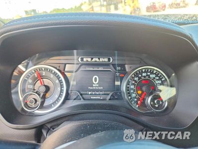 Zdjęcie 9 z 13 samochodu: 2019 RAM 1500 LARAMIE VIN:1C6SRFJT9KN726933 - miniatura