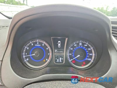 Zdjęcie 9 z 12 samochodu: 2013 HYUNDAI AZERA BASE VIN:KMHFH4JG9DA263458 - miniatura