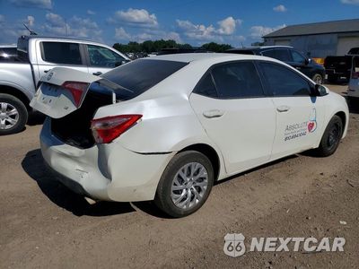 Trzecie zdjęcie samochodu z tyłu: 2017 TOYOTA COROLLA LE VIN:5YFBURHE3HP699983 - miniatura
